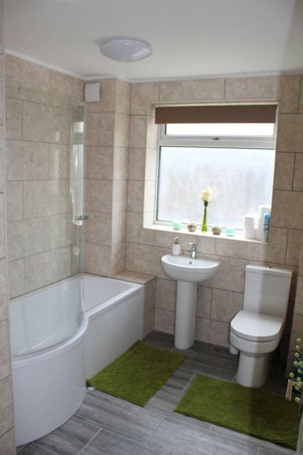 25 Idmiston Road Apartment Лондон Екстериор снимка
